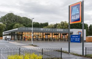 cleaning at the aldi store with Heritage Cleaning